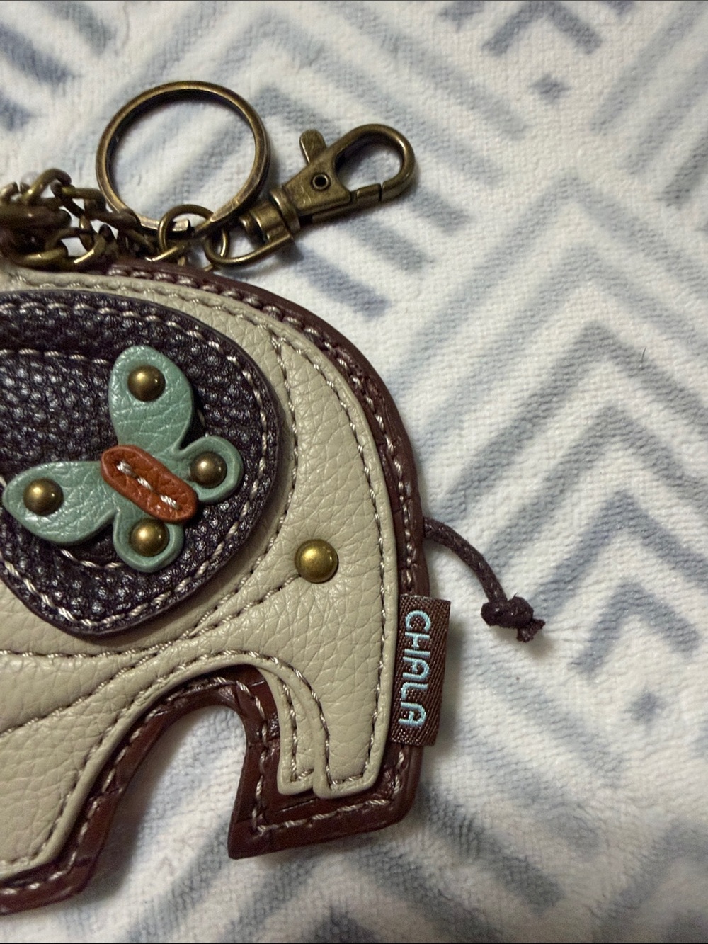 Chala Elephant Keychain/Bagcharm in Beige with Brown and Green Accent NWT - Picture 7 of 7
